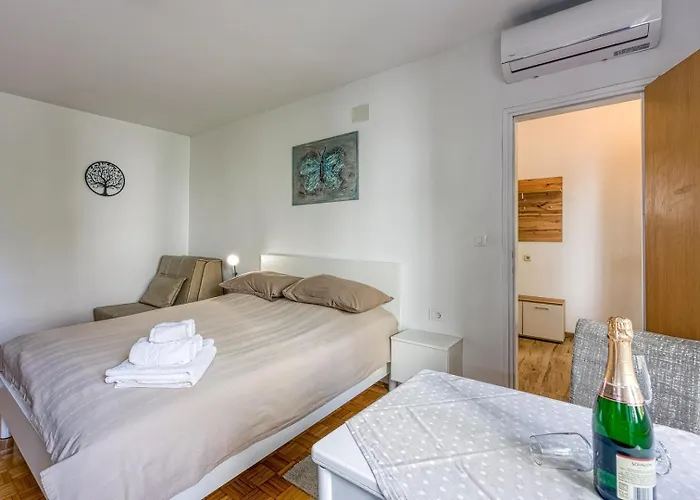 Aparments Jedro&karlo Apartamento Poreč