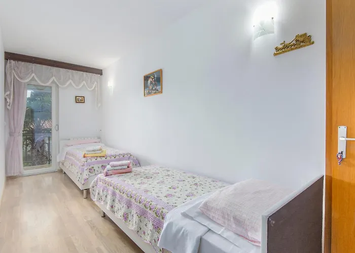 Aparments Jedro&karlo 포레치