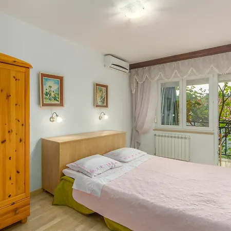 Aparments Jedro&karlo * פורץ